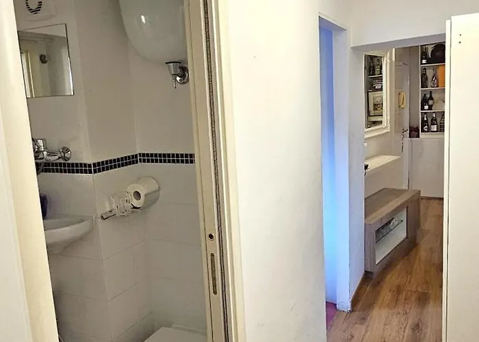 Appartement Monserrato Rome
